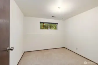 Downstair extra room