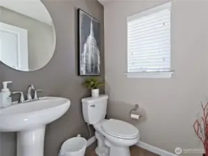 Guest half bath