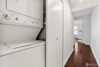 In-unit washer & dryer
