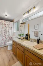 Primary Ensuite Bathroom.