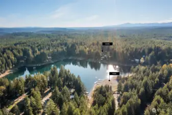 Maggie Lake aerial photo. 22.5 acres of freshwater lake.