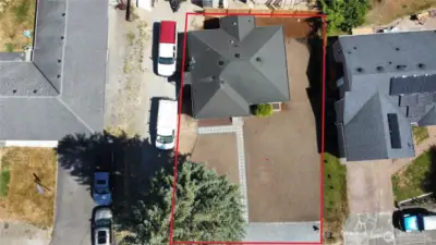 Estimated Lot Lines for Condo. See Condo Docs for Exact dimensions