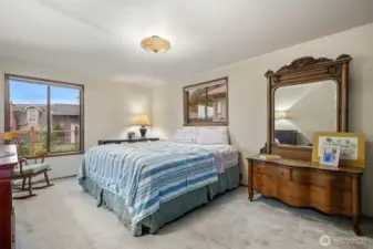 Main Floor Guest Bedroom #2