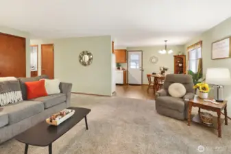 A look back at the dining room.