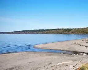 Private access to the Blue Ridge Beach for homeowners.