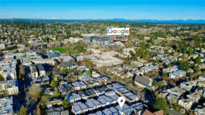 walking distance to Google compus