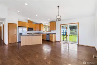 Big open concept to the kitchen - great for entertaining!