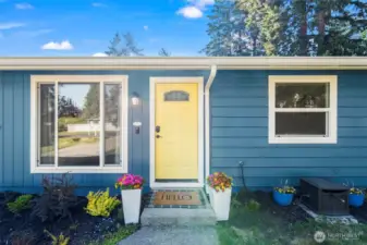 Brand new door and windows and refreshed yard!