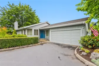 Stand alone condo in vibrant 55+ community