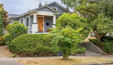 Darling craftsman home