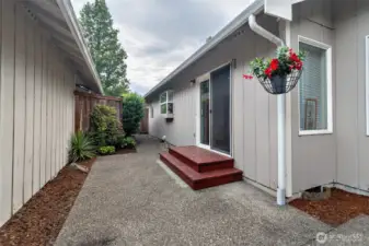 Side patio area