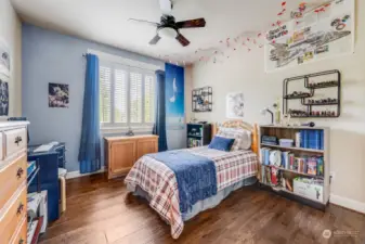 Charming bedroom offers plenty of space, large double door closet and natural light.