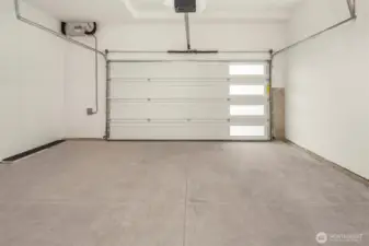 Spacious 2-car garage