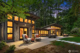 Entertainment patio