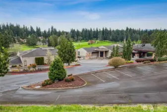 **Golf course & amenities available only with MVCC membership (Social or Golf) ** (Clubhouse, restaurant, bar, social activities, pickleball, gym)