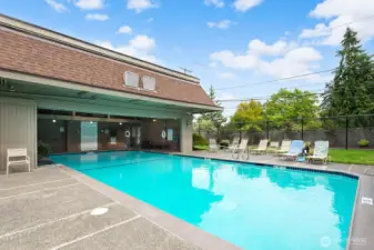 Indoor & Outdoor Pool