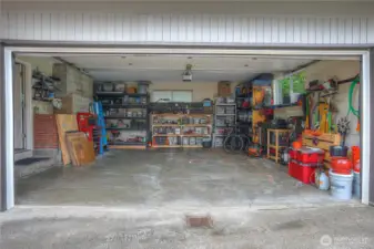 Spacious 2 car garage is approx. 484 sq.ft…amply off-street parking in front…