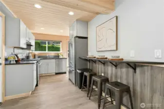 Lower level eating bar and nook