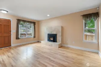 Living room has great natural light
