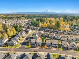 Terrific location, close to shopping, dining, and recreation.