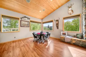 What a great place to play cards, right?