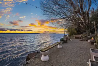 The entertaining area along the water's edge is surprisingly spacious and perfect for long summer evenings.