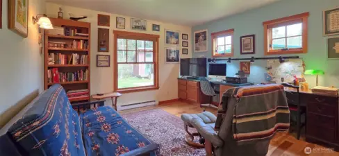 2nd Bedroom/Office
