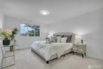 Large primary bedroom.