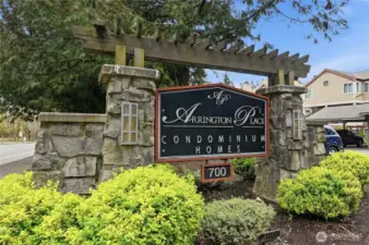 Arrington Place Condominium Homes-87% Owner Occcupied