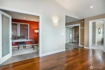 Great open floor plan includes a den with a VIEW facing Mt Baker