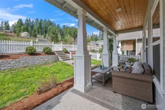 Completely fenced yard, and just enough to enjoy!