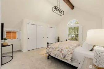 Luxurious Primary BR