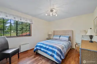 Second bedroom