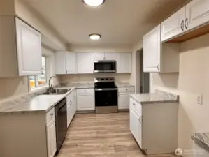 Kitchen from the other side.