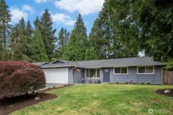 Move in-ready 3 bedroom is 'oh so cute'!