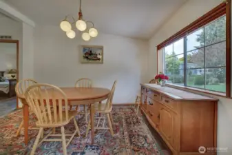 The size of this dinning room easily accommodates an expanded table for holidays and special occasions.