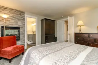 Primary bedroom/fireplace