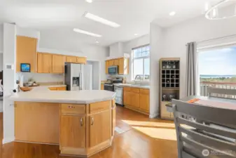 Massive kitchen with lots of storage and counter space