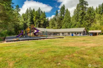Riverside Lodge