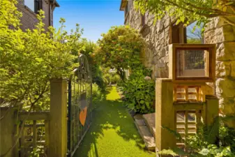 Turf grass around the property make maintenance easy.
