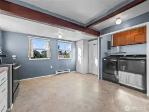 All appliances stay!