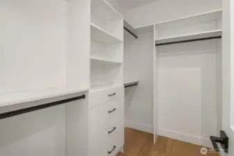 Photo of 13127, featuring similar floor plan and finishes