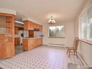 Spacious dining room