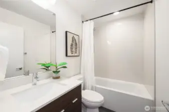 2nd floor bathroom