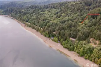 Property on both sides of N Highway 101