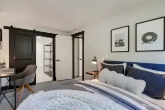 3rd bedroom walk-in closet