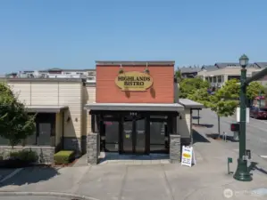 So many dining options