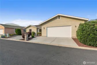 Spacious Garage