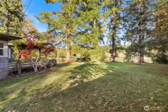 Put your green thumb to work, with plenty of gardening space.