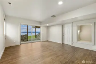 Already plumbed for full kitchen, perfect for guests or MIL suite.